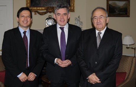 Prime Minister Gordon Brown pledges closer dialogue with UK Cypriots