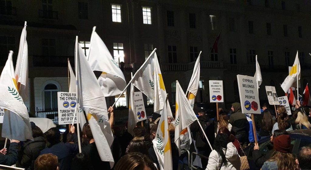 UK Cypriots call protest outside Turkish Embassy on 15 November 'UDI' anniversary
